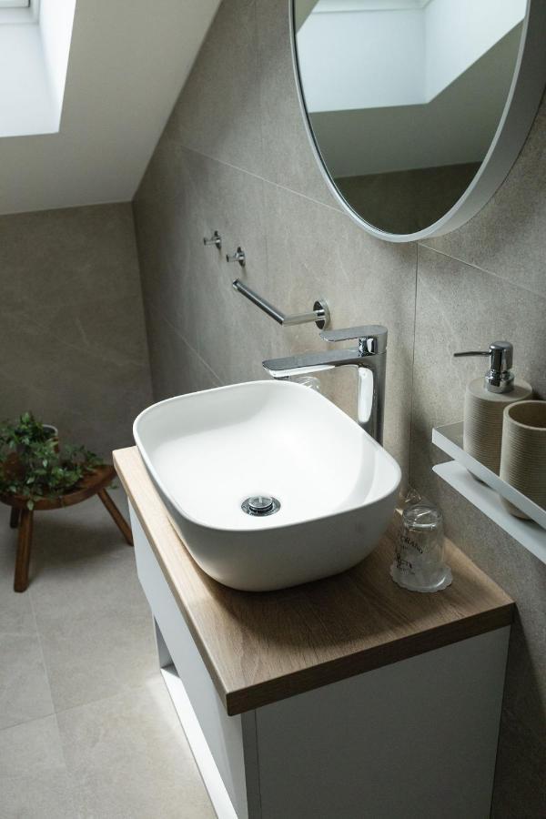 Rooms & Apartment Perak Kutjevo Exterior photo